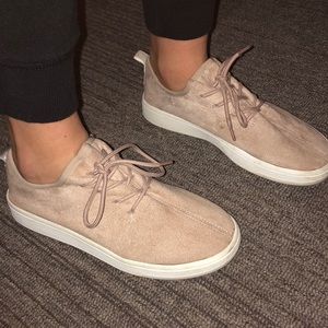 Steve Madden Sneakers